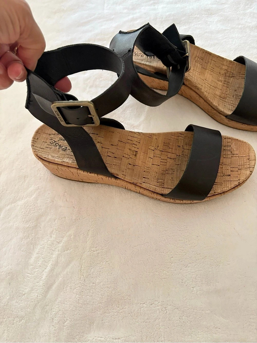 Kork-Ease Leather Wedge Sandals in Black & Brown US 10